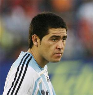 Foto Juan Roman Riquelme Cada Vez Mas Cerca De Continuar En Boca Juniors