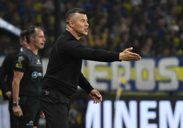Jorge Almirón analizó la victoria de contra Tigre y destacó a los hinchas de Boca