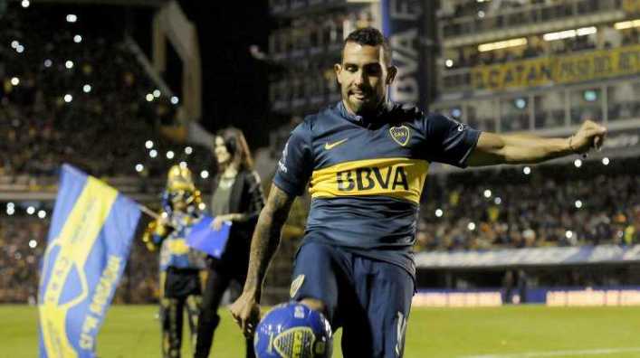 VIDEOS: Los 10 momentos del año de Carlos Tevez, el otro futbolista que ganó todo