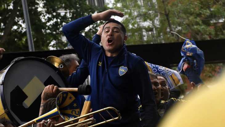 20 fotos de la movilización de los hinchas de Boca Juniors en protesta por la suspensión de las elecciones