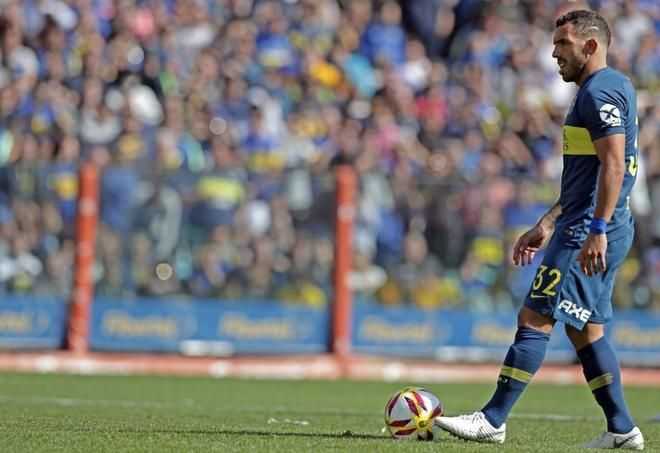 A Carlos Tévez no le bastó el dinero
