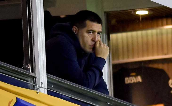 A contrarreloj: cuánto falta para que termine el mercado de pases y por cuántos jugadores está negociando Boca en este momento