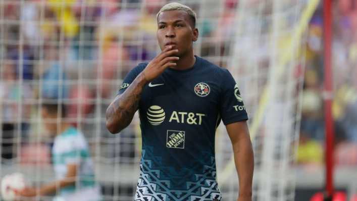 A Roger Martínez le gustaría jugar en Boca Juniors