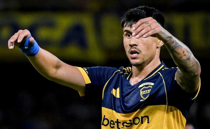 Adam Bareiro sintió una molestia en la práctica, pero aún así será titular ante Huracán