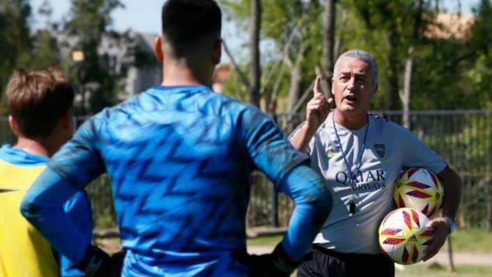 Alfaro prepara su debut oficial con Boca: ¿Tevez titular?