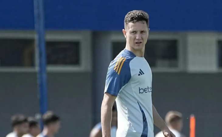Ander Herrera fue invitado a la cafetería que un jugador de Boca tiene en Buenos Aires