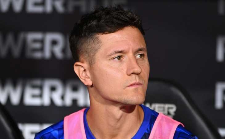 Ander Herrera sigue en actividad: fue presentado en Zaragoza tras rescindir con Boca