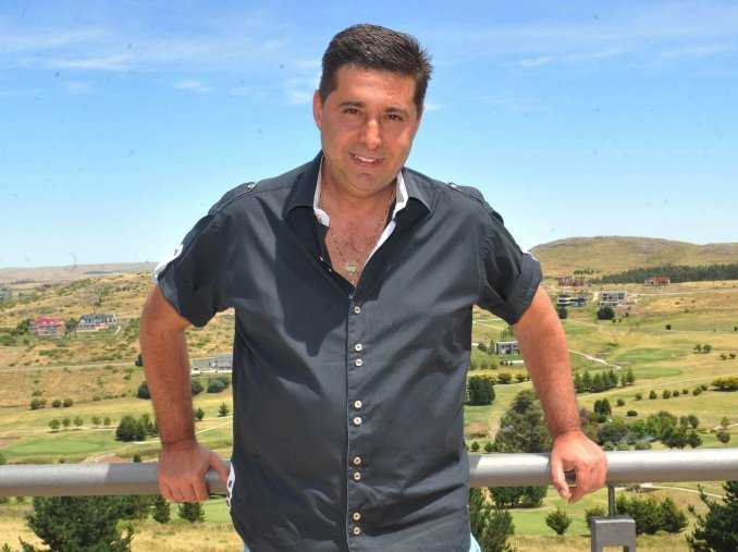 Angelici tiene la idea fija: 