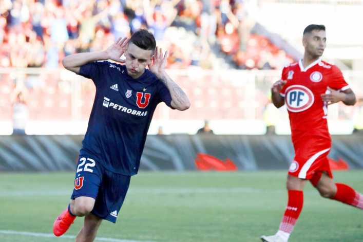 Aránguiz revela sus modelos: Riquelme y un crack de Colo Colo