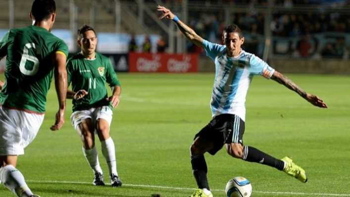 Argentina ante Bolivia, en el polémico césped del Kempes