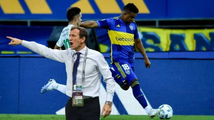 Arruabarrena justificó el enojo de los hinchas de Boca con Fabra