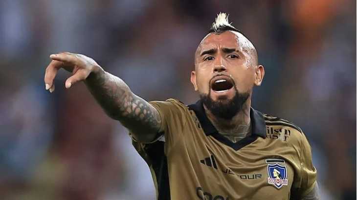Arturo Vidal opinó sobre el posible arribo de Carlos Palacios a Boca: Riquelme sabe de fútbol