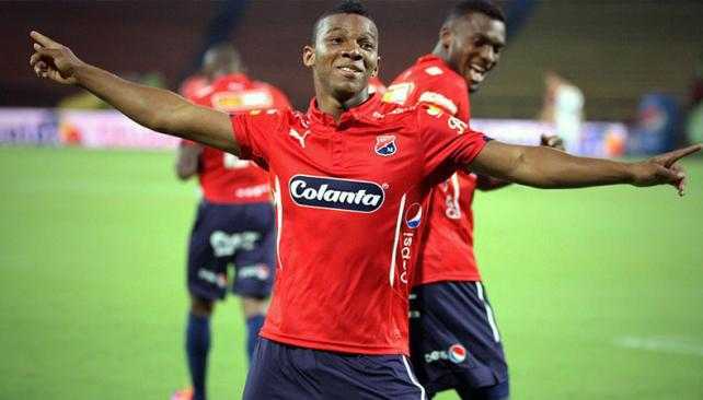 VIDEOS: Así juega Frank Fabra, el defensor colombiano que llega a Boca