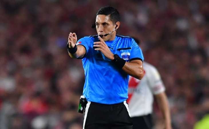 Atento, Boca: el polémico antecedente de árbitro que dirigirá el partido ante Cruzeiro