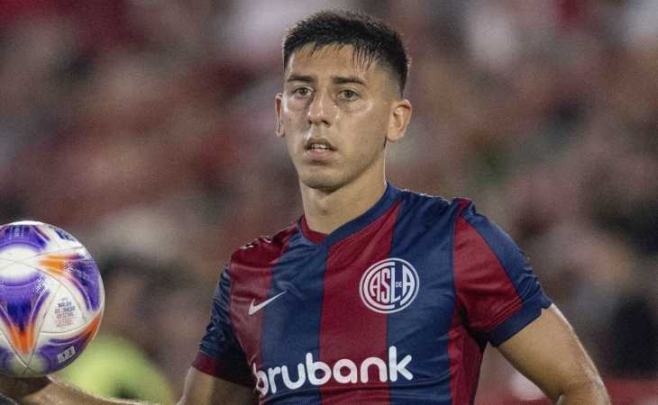 Atento, Boca: Racing también quiere a Gastón Hernández de San Lorenzo