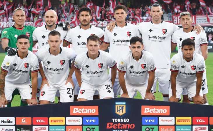Atento, Boca: un jugador de Newells fue internado y es baja para el partido del domingo
