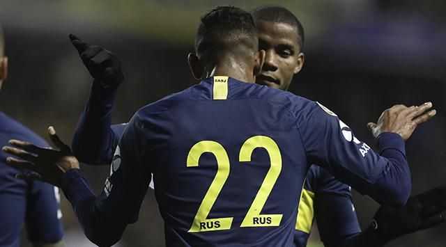 Barrios y Villa, entre los jugadores fijos de Boca Juniors para final