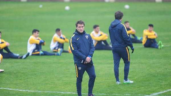 Barros Schelotto y una decisión en el medio para el regreso de Boca