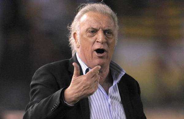 Basile habló de Riquelme, de Boca Juniors y de Argentina