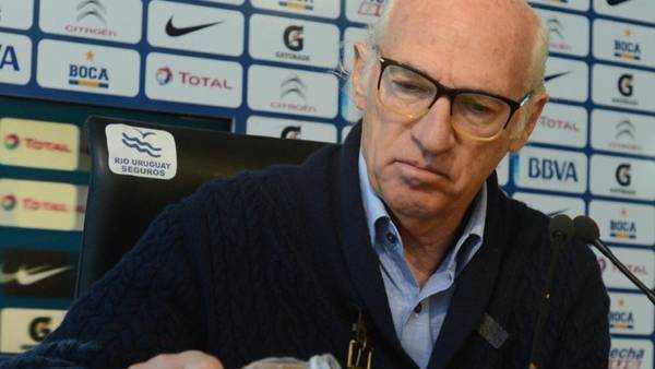 Bianchi metió presión por el contrato de Riquelme