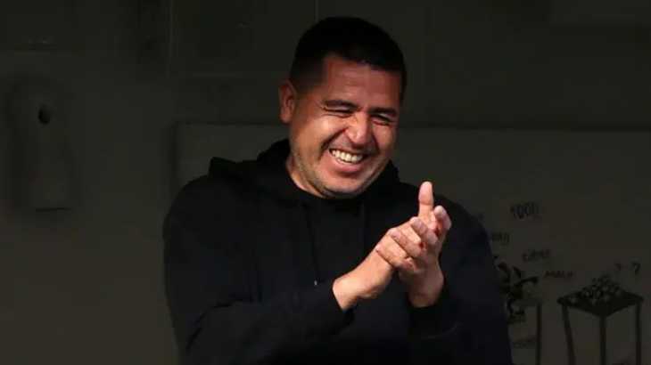 Boca busca más refuerzos: Riquelme llamó a San Lorenzo por un jugador clave del Ciclón