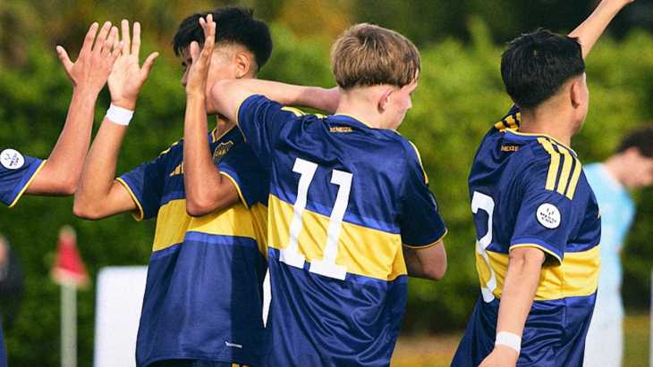 Boca cayó 2-1 ante Ajax y quedó eliminado de la Messi Cup