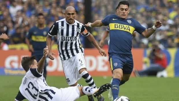 Boca enfrenta a Talleres en una noche de festejos y despedidas