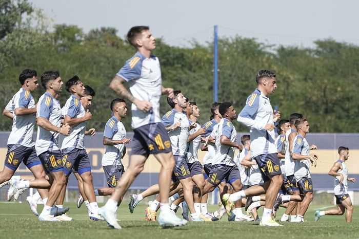 Boca juega su primer amistoso y llega Ander Herrera