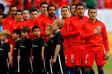Boca Juniors está tras los pasos de importante jugador de la Selección chilena