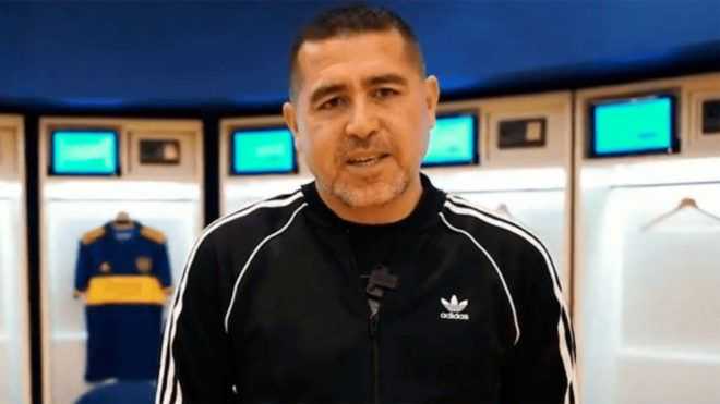 La dura frase de Riquelme al plantel por el adiós de Russo