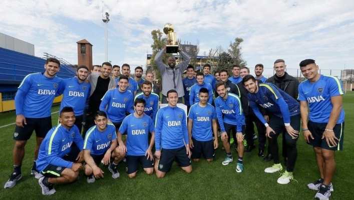 Boca recibió a una leyenda de la NBA