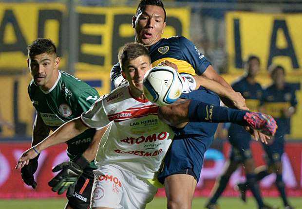 Boca sufrió y venció a Huracán Las Heras sobre el final