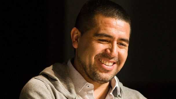 Boca y Riquelme van con todo por una joya: Tiene cosas de Tevez