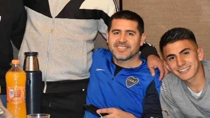 ¡Bombazo! Riquelme llamó a un campeón del mundo para jugar en Boca