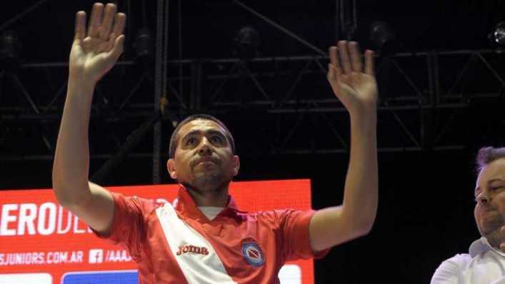 ¡Sorpresa! Borghi confirmó que Riquelme no será el capitán de Argentinos Juniors