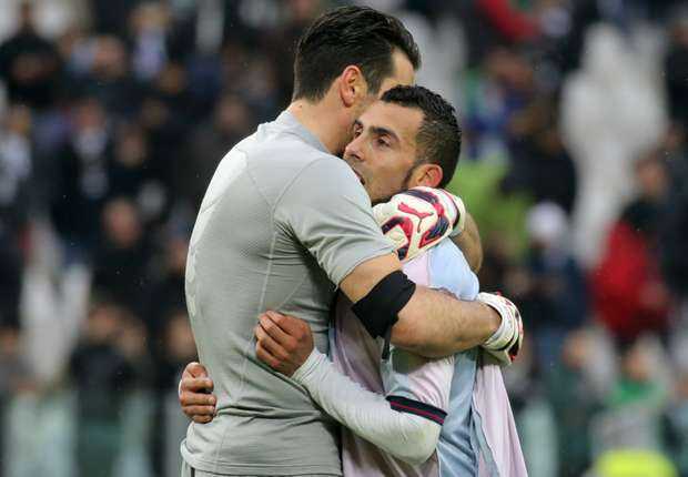 Buffon habla sobre Carlos Tévez