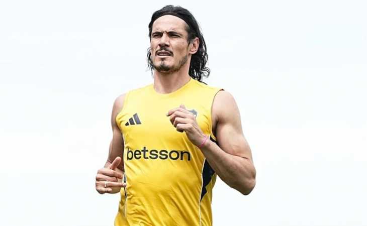 ¿Cambio de esquema? La novedad con Edinson Cavani que pone en duda la planificación de Úbeda