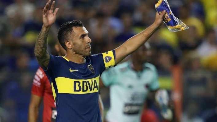 Carlos Tevez está feliz por la bendición de la Bombonera