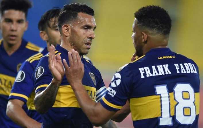 Carlos Tevez sorprendió con un pasito de baile de Tik-Tok