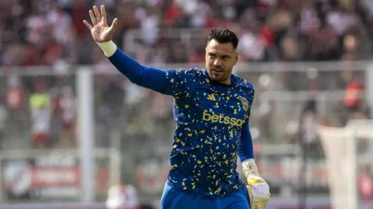 Chiquito Romero habló con Riquelme, resolvió su futuro en Boca y le tiró un palo a Jorge Almirón