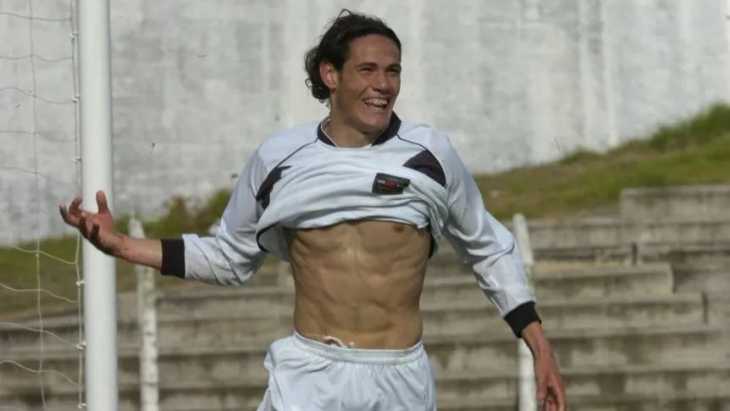 Cómo le fue a Edinson Cavani cuando enfrentó a Nacional