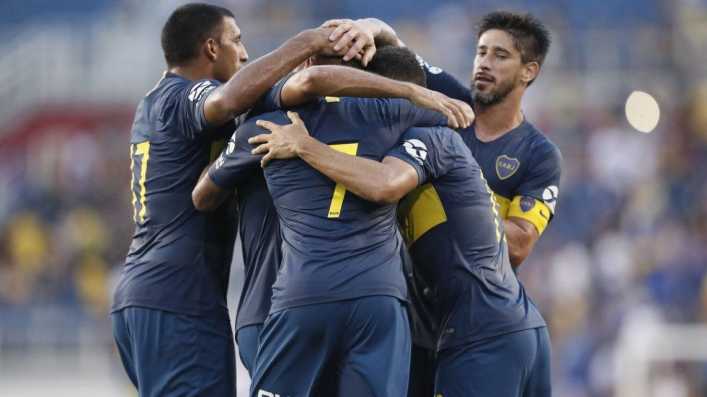 Con goles de Tevez y Zárate, Boca derrotó a Independiente de Medellín