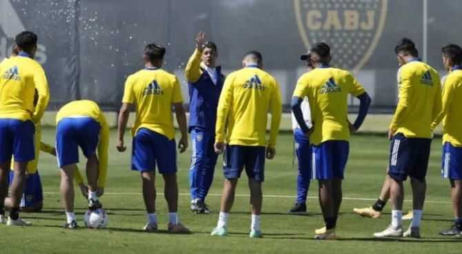 Con Luis Advíncula y Carlos Zambrano: lista de concentrados de Boca Juniors