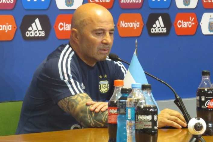 ¿Con qué jugadores completará la lista Sampaoli?