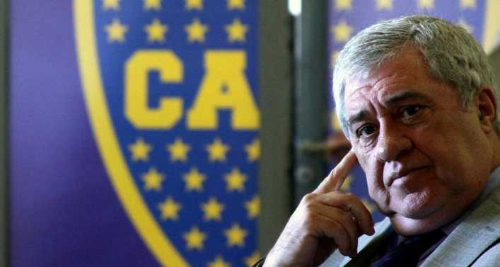 Con Román hablamos de amor, ellos de plata