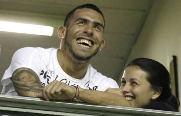 Con una boda de 3 días, Tevez tira la casa por la ventana
