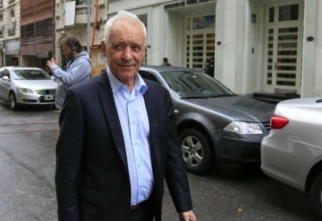 Contundente respuesta de Racing a Riquelme