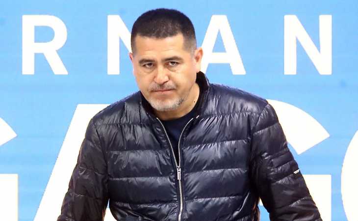 Cuándo y cómo fueron las charlas que Riquelme tuvo con los jugadores en malos momentos de Boca