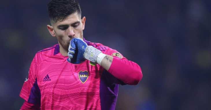 De Boca no se va: los cánticos de los hinchas en La Bombonera en honor a Rossi