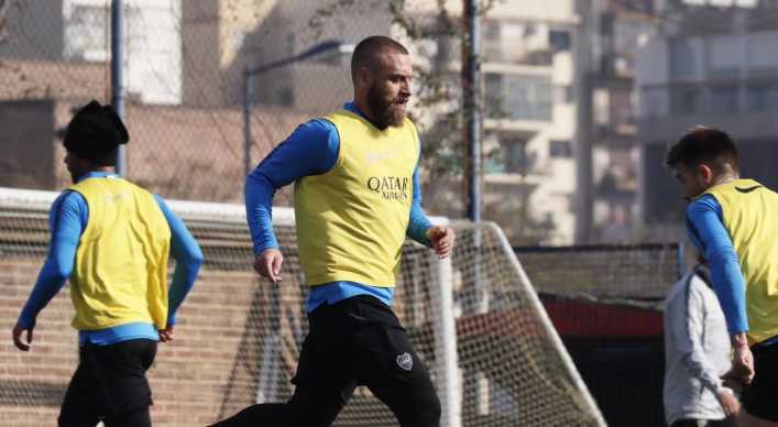 De Rossi y Bebelo jugarán juntos por primera vez en un Boca alternativo